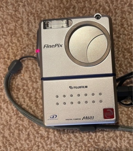 動作品】【希少】富士フイルム FinePix M603