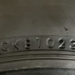 ★季節外れですが！ほぼ未使用　新車外しタイヤ　ブリヂストン　195/80R15 4本　ハイエースバン　LT