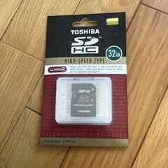 SDHCメモリーカード　３２GB　Class4