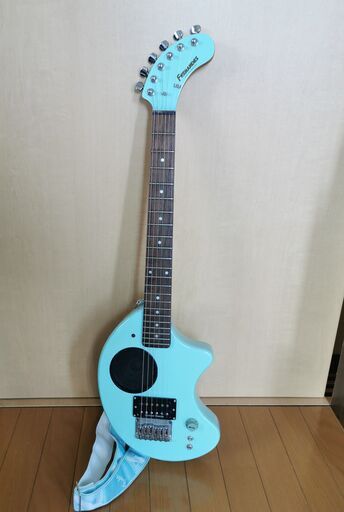 フェルナンデス　アンプ内蔵エレキギター　ZO-3　コードブック付き