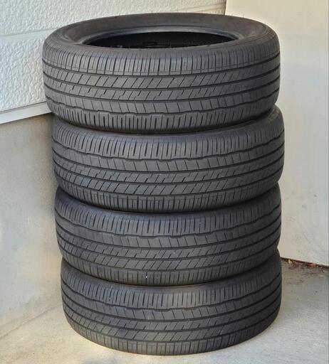 タイヤ 235/55R19 3000km使用 12月24日まで