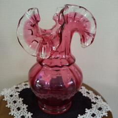 長崎ガラス・金赤！✨フリル縁なレトロでお洒落な花瓶