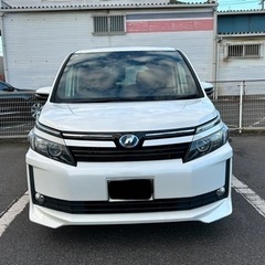 販売済み！ミニバンやのに低燃費❓トヨタヴォクシーHV‼️車検ロン...