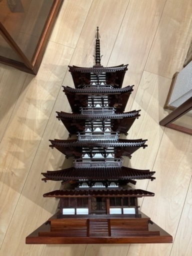 紫檀製　法隆寺五重塔