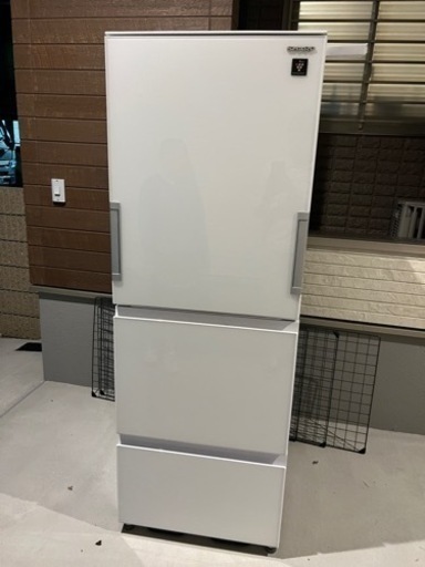 両開き　シャープ　どっちもドア冷蔵庫　2018年製