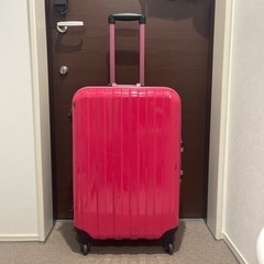 スーツケース　Mサイズ　46〜60リットル