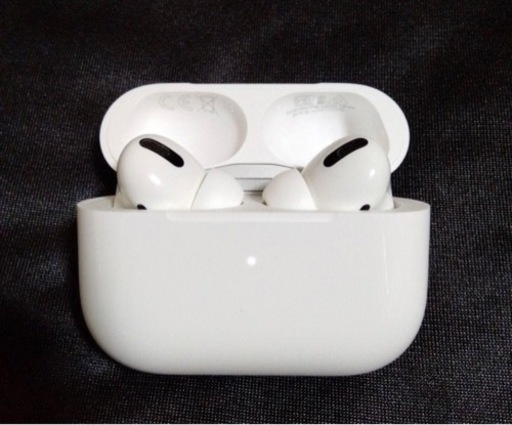 【正規品】AirPods Pro 充電器付き