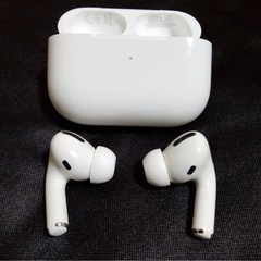 【正規品】AirPods Pro 充電器付き