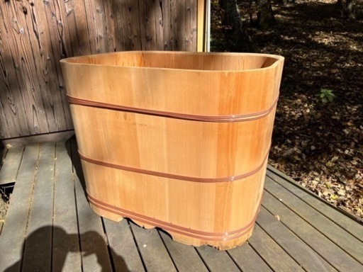 木のお風呂　木製　風呂桶　水風呂　若干腐りあり
