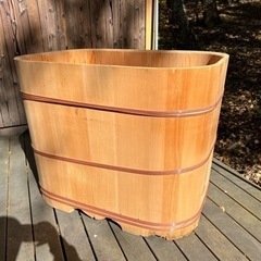 【ネット決済・配送可】木のお風呂　木製　風呂桶　水風呂　若干腐りあり