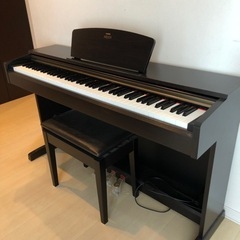 ヤマハ電子ピアノ　ARIUS  売ります