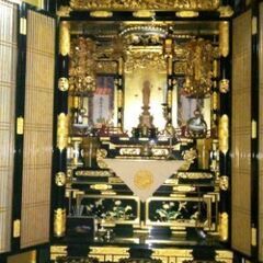 150代の浄土真宗のお内仏（お仏壇）。未使用