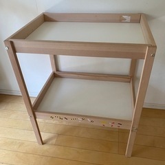 IKEA 新生児　オムツ交換台　棚