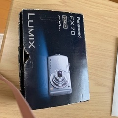 カメラ　LUMIX