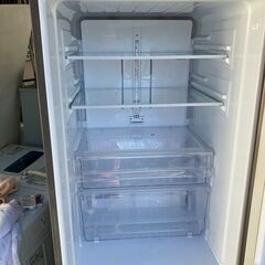 終了】人気冷蔵庫♬入荷【配送設置無料】SHARP 2ドア 271㍑ SJ-PD27C 