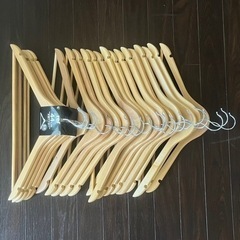 【決定】木製ハンガー