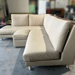 【予約中】★大阪市内限定★ニトリの6人掛けソファー★5キロ以内送料3000円～