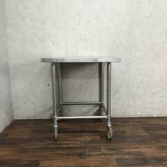 🔷🔶🔷WY8/3 ステンレス作業台 業務用 作業台 コンロ台 キャスター付き 正方形 厨房用品 W70×D70×H81cm 店舗 飲食店 ★直接引き取り歓迎🔷🔶🔷