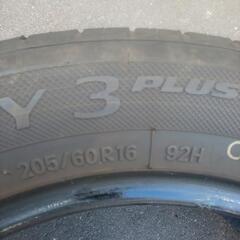 205/60r16 TOYO ナノエナジー3プラス 22年製