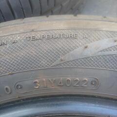 205/60r16 TOYO ナノエナジー3プラス 22年製