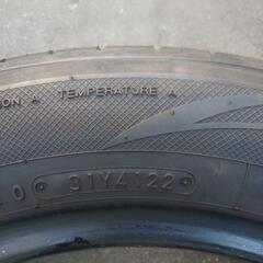 205/60r16 TOYO ナノエナジー3プラス 22年製