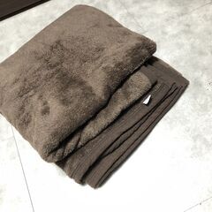 【USED】ユニクロ　ヒートテック毛布　大き目　ダブル　200×180