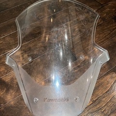 カワサキZX10R オリジナルフロントガラス(OEM). 
