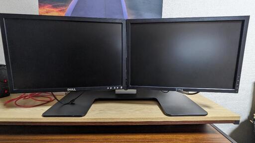 DELL デュアルモニタースタンド＆モニター2台　まとめ売り
