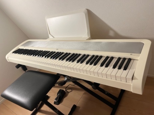 KORG 電子ピアノ　B1 ホワイト