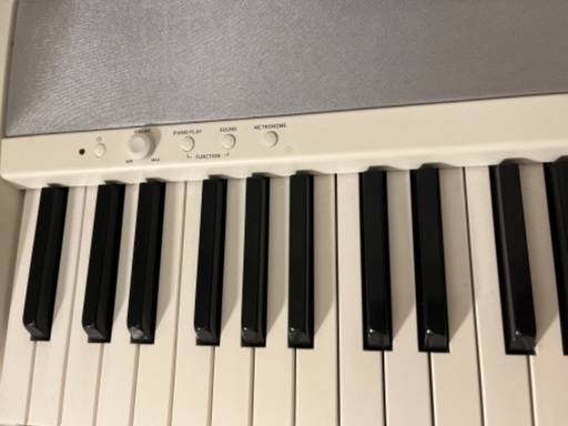 KORG 電子ピアノ　B1 ホワイト