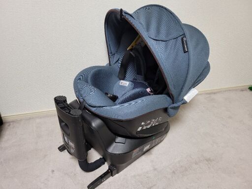 商談中  チャイルドシート　エールべべ・クルット5i oui　ISOFIX