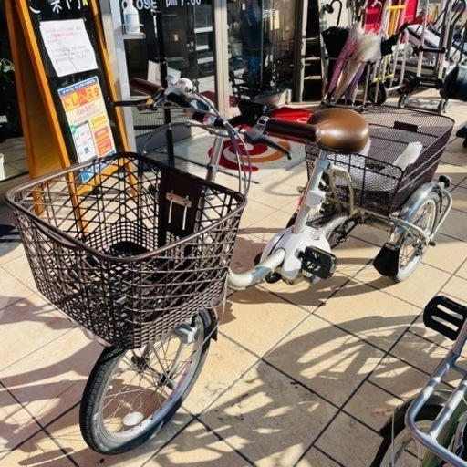 ★616 Panasonic 電動アシスト三輪自転車 シルバー BE-ELR832 ビビライク　【リサイクルマート鹿児島宇宿店】