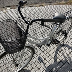 26インチ自転車】美品❗️変速なし 前後タイヤ、カゴ、サドル、鍵 