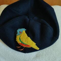 【ネット決済】ベレー帽　小鳥の刺繍　美品です