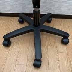 アーユル・チェアー キャスタータイプ オクトパス ブラック