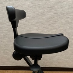 アーユル・チェアー キャスタータイプ オクトパス ブラック