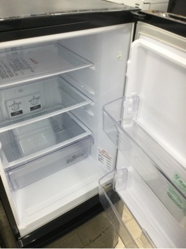 【✨ラウンドカットデザイン❗️高い省エネ❗️静音設計❗️収納力❗️✨】定価¥26,100円 MITSUBISHI/三菱 146L冷蔵庫 MR-P15C 2018年製