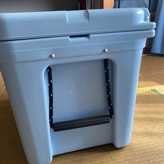 イエティ クーラーズ タンドラ 50 ブルー 