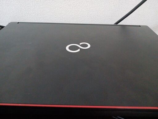 富士通　2019年モデル　高性能4コア8スレッド8世代i5　メモリ大容量16G 高速SSD　  Wifi対応 K22 富士通 2019年モデル 高性能4コア8スレッド8世代i5 メモリ大容量16G