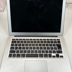 MacBook Air 2017年モデル　13インチ　電源つきません