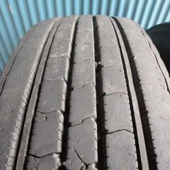 ブリヂストン　R225　225/80R17.5 123/122L　2本　9分溝　程度良好！