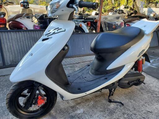 ジョグーZR…2サイクルバッテリ新品タイヤダンロップ新品
