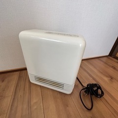 【ご相談中】セラミックファンヒーター　SANYO R-CM12A