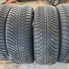 235/55R18 100V ヨコハマ　BluEarth 2021年製