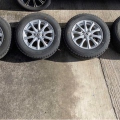 スタッドレスタイヤ　ダンロップ　ウィンターマックス　175/70R14 