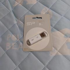 USBメモリ 8GB