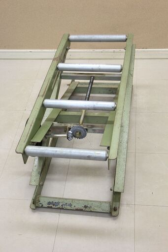 マキタ makita 補助ローラー R300 昇降式 ハンドル 木工機械 350  