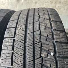 バリ山　BRIDGESTONE ブリヂストン　ブリジストン　VRX 225/55R17 スタッドレス　タイヤ　2019年製　17インチ