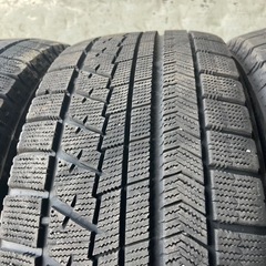 バリ山　BRIDGESTONE ブリヂストン　ブリジストン　VRX 225/55R17 スタッドレス　タイヤ　2019年製　17インチ