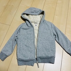 キッズ　パーカ120cm ユニクロ